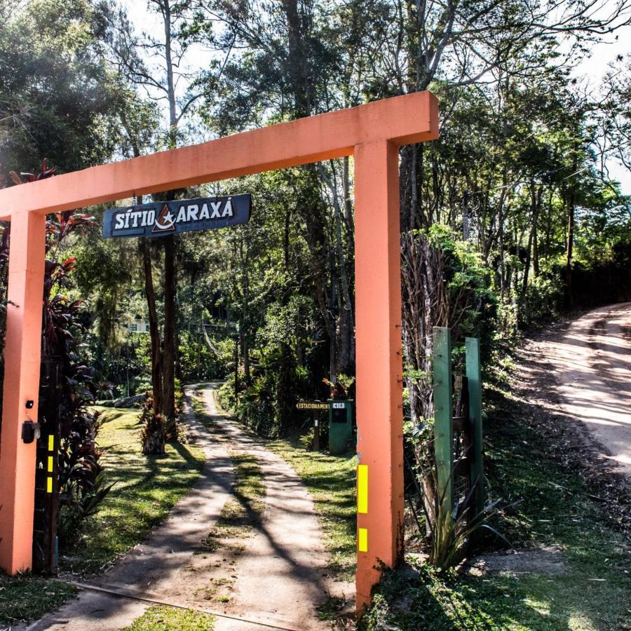 Sitio Araxa - 82 Anos De Historia - Suite Confortavel Em Meio A Floresta Paty do Alferes Ngoại thất bức ảnh