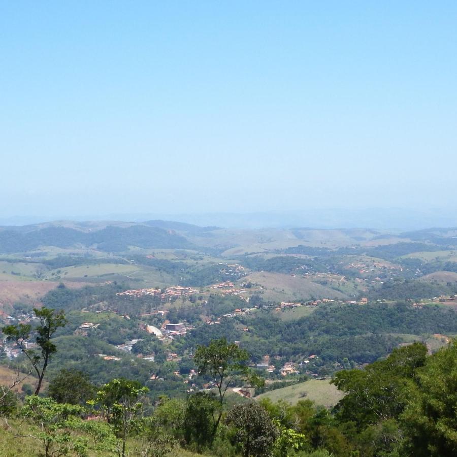 Sitio Araxa - 82 Anos De Historia - Suite Confortavel Em Meio A Floresta Paty do Alferes Ngoại thất bức ảnh